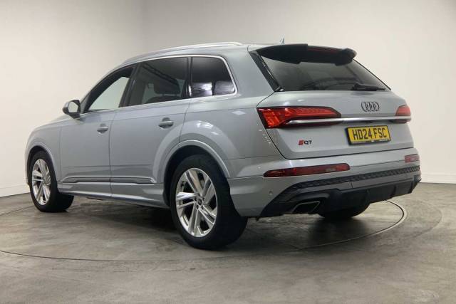 2024 Audi Q7 3.0 SUV  S line 55 TFSI quattro 340 PS tiptronic