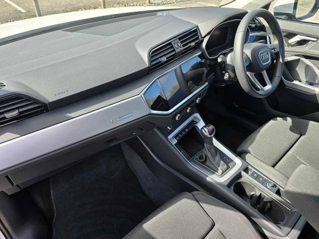 2024 Audi Q3 1.5 Sport 35 TFSI  150 PS S tronic