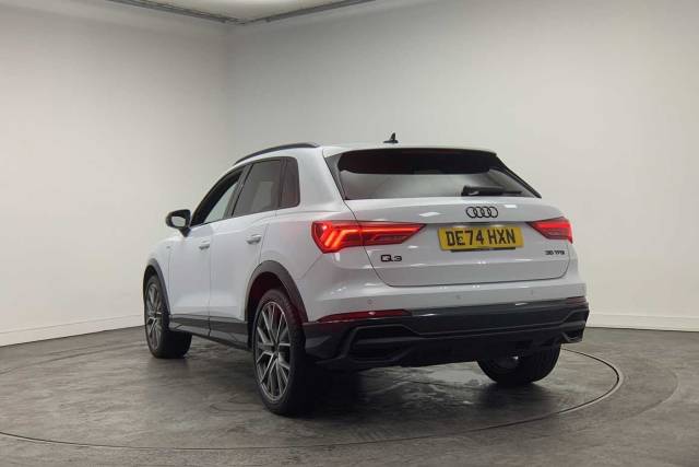 2024 Audi Q3 1.5 Black Edition 35 TFSI  150 PS S tronic