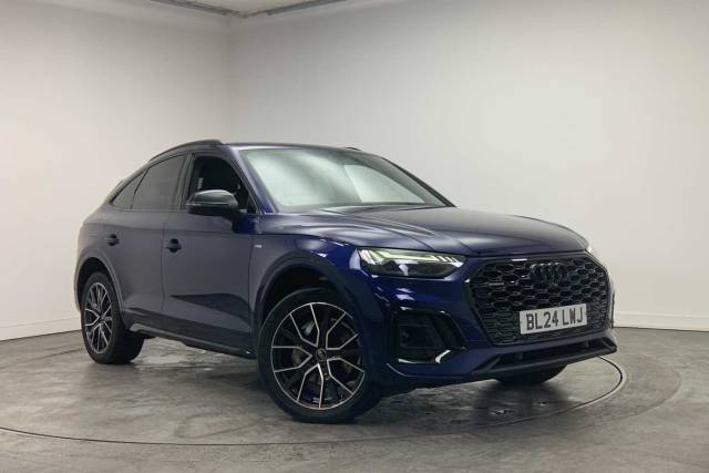 Audi Q5 Sportback 2.0 Black Edition 40 TDI quattro 204 PS S tronic 4x4 vehicle Diesel Navarra Blue Metallic