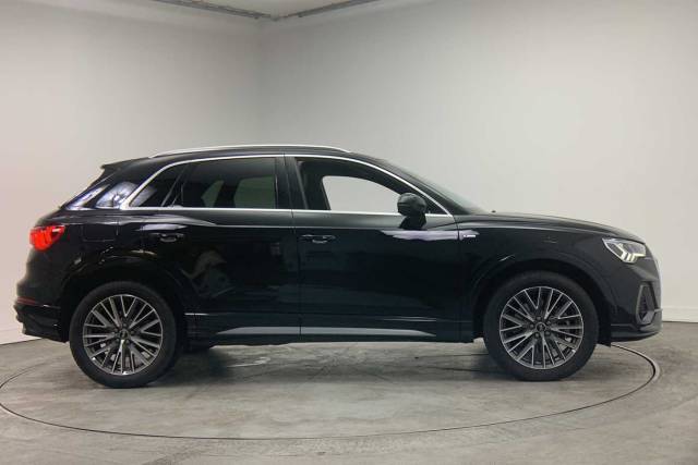 2024 Audi Q3 2.0 S line 40 TFSI quattro 190 PS S tronic