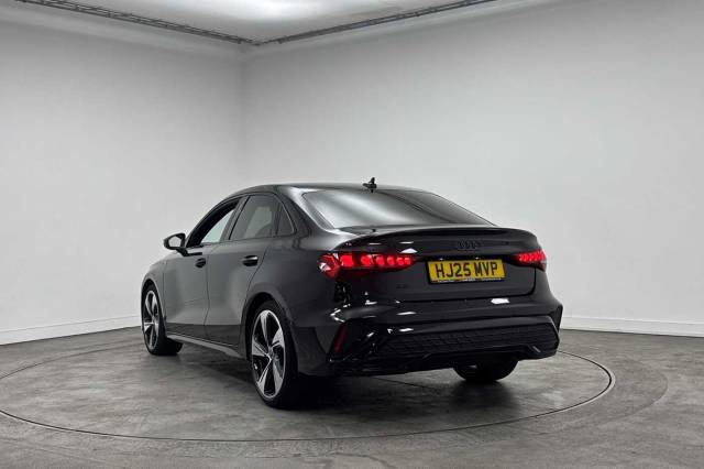 2025 Audi A3 Saloon 1.5 Black Edition 35 TFSI  150 PS S tronic