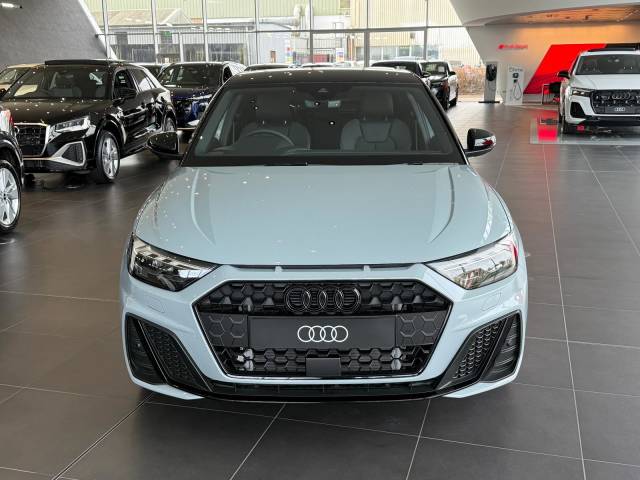 2026 Audi A1 Sportback 1.0 AUDI A1 Sportback Black Edition 30 TFSI 116 PS 6-speed