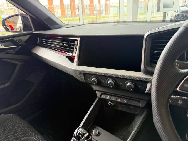 2026 Audi A1 Sportback 1.0 AUDI A1 Sportback Black Edition 30 TFSI 116 PS 6-speed