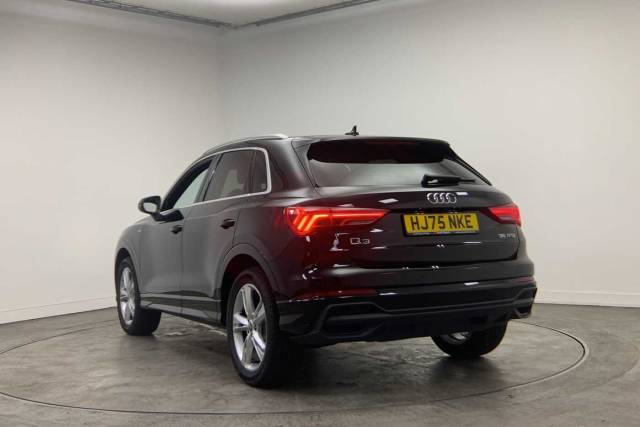 2025 Audi Q3 1.5 S line 35 TFSI  150 PS S tronic