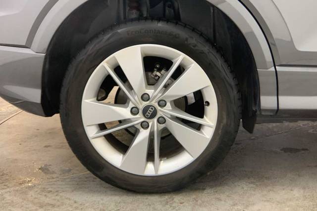 2024 Audi Q2 1.5 S line 35 TFSI  150 PS S tronic