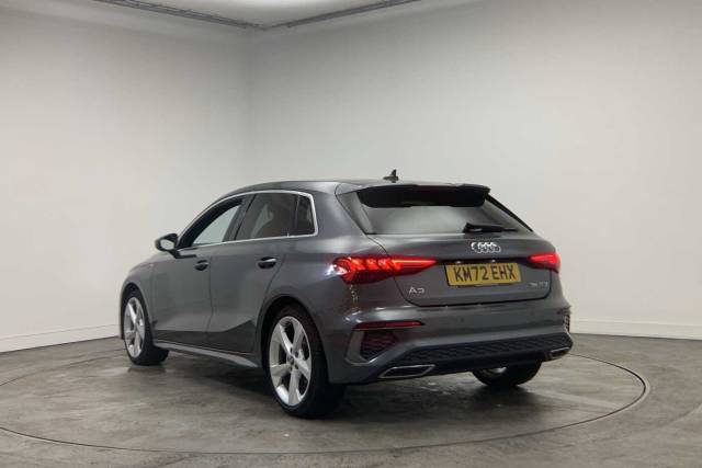 2022 Audi A3 Sportback 1.5 S line 35 TFSI  150 PS S tronic