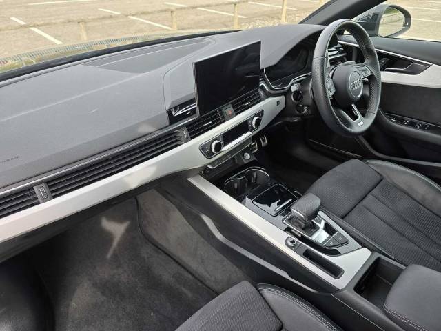 2023 Audi A4 Avant 2.0 Avant S line 35 TFSI  150 PS S tronic