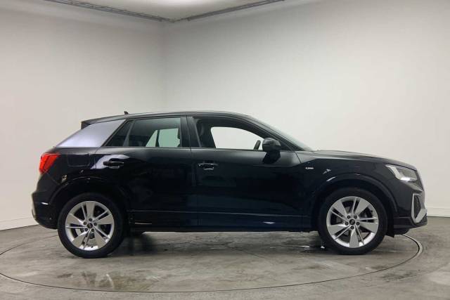 2023 Audi Q2 1.5 S line 35 TFSI  150 PS S tronic