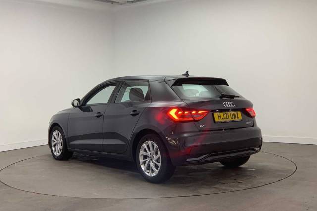 2021 Audi A1 Sportback 1.0 Sport 30 TFSI  110 PS 6-speed