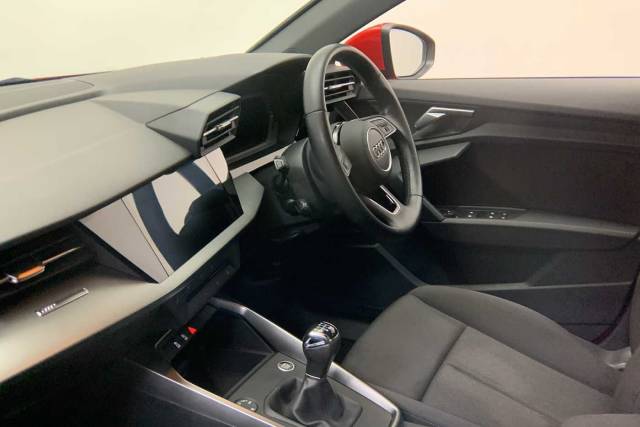 2020 Audi A3 Sportback 1.5 Technik 35 TFSI  150 PS 6-speed