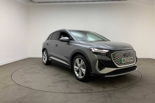 Audi Q4 e-tron Q4  S line 50 e-tron quattro 220,00 kW 4x4 vehicle Electric Typhoon grey, metallic