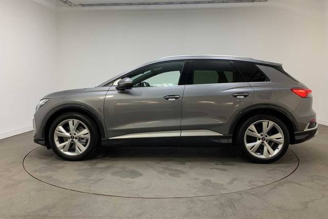 2023 Audi Q4 e-tron Q4  S line 50 e-tron quattro 220,00 kW