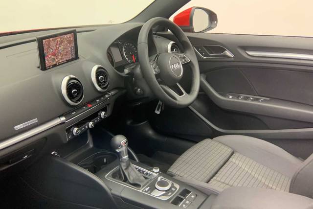 2019 Audi A3 Cabriolet 1.5 Sport 35 TFSI  150 PS S tronic