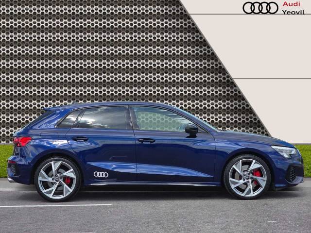 2023 Audi S3 Sportback 2.0 Black Edition TFSI  310 PS S tronic