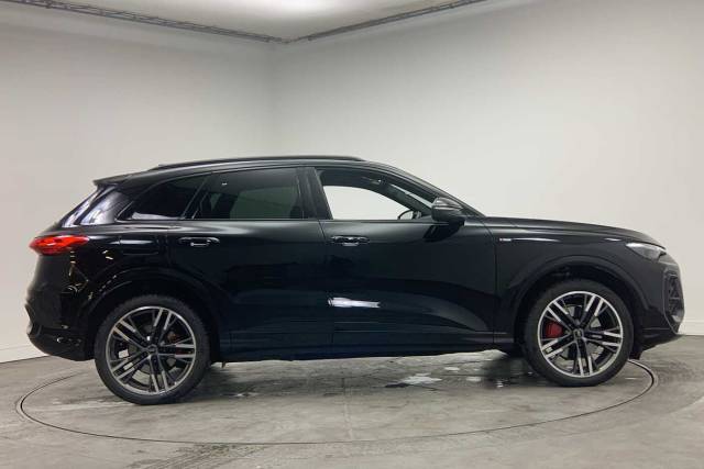 2025 Audi Q5 2.0 SUV Edition 1 TDI quattro 204 PS S tronic