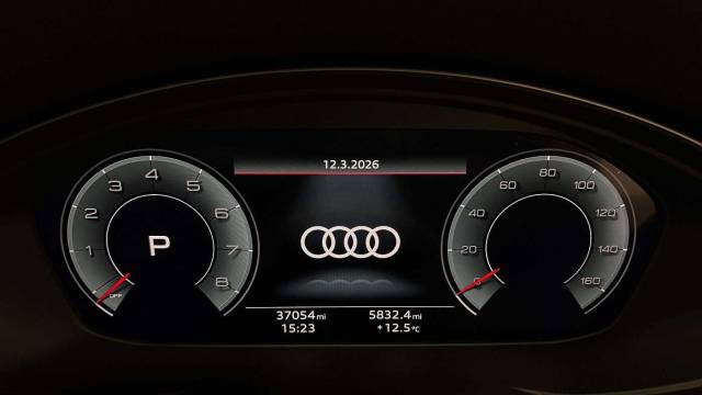 2024 Audi A4 Avant 2.0 Avant S line 40 TFSI  204 PS S tronic