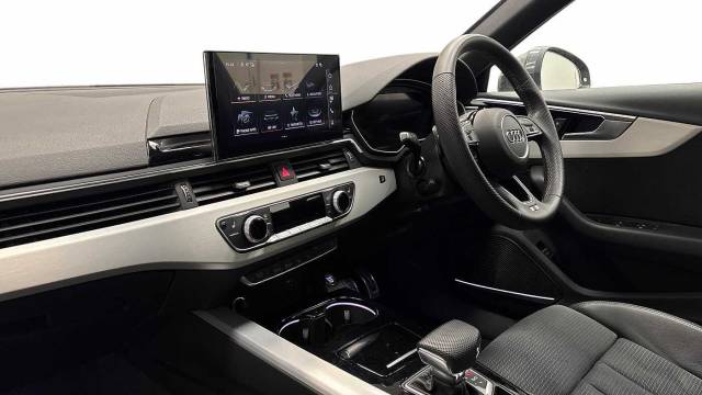 2024 Audi A4 Avant 2.0 Avant S line 40 TFSI  204 PS S tronic