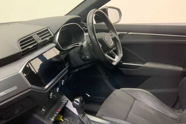 2020 Audi Q3 Sportback 1.5 Vorsprung 35 TFSI  150 PS S tronic