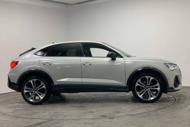 2020 Audi Q3 Sportback 1.5 Vorsprung 35 TFSI  150 PS S tronic