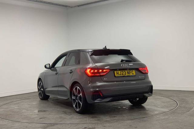 2023 Audi A1 Sportback 1.0 Black Edition 30 TFSI  110 PS S tronic