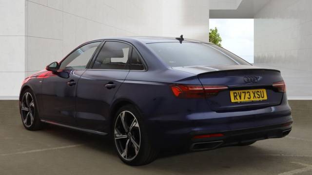 2023 Audi A4 Saloon 2.0 Black Edition 35 TFSI  150 PS S tronic