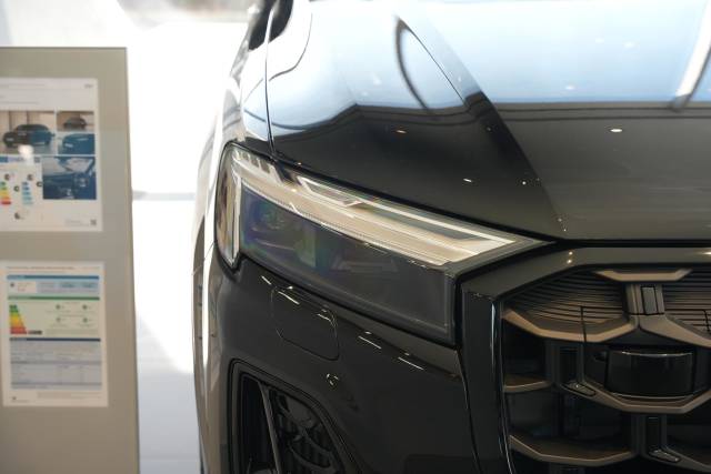 Audi Q7 3.0 AUDI Q7 SUV Black Edition TFSI quattro 340 PS tiptronic SUV Petrol Mythos black, metallic