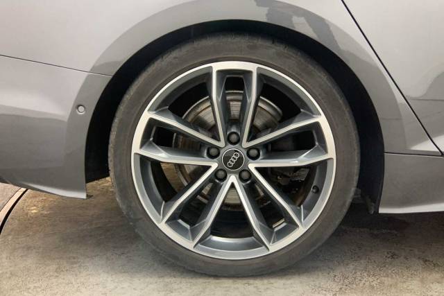 2024 Audi A5 Sportback 2.0 S line 40 TFSI  204 PS S tronic