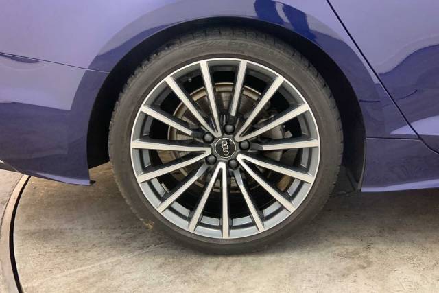2024 Audi A5 Sportback 2.0 S line 40 TFSI  204 PS S tronic