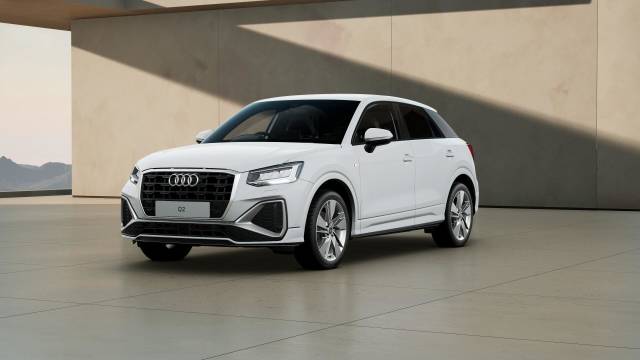 Audi Q2 AUDI Q2 S line 35 TFSI 150 PS S tronic SUV Petrol Arkona white, solid