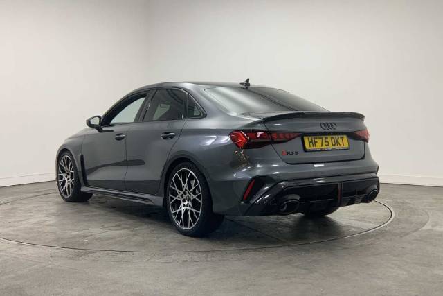 2025 Audi RS 3 2.5 RS 3 Saloon Carbon Vorsprung   400 PS S tronic