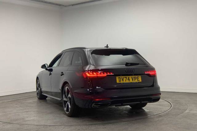 2024 Audi A4 Avant 2.0 Avant Black Edition 40 TFSI  204 PS S tronic