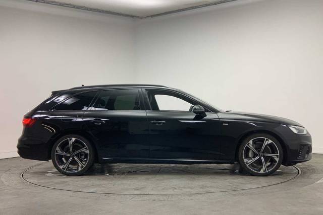 2024 Audi A4 Avant 2.0 Avant Black Edition 40 TFSI  204 PS S tronic