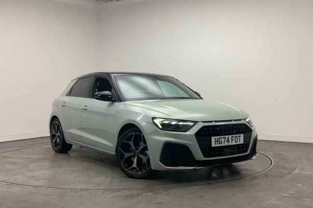 Audi A1 Sportback 1.5 Black Edition 35 TFSI  150 PS S tronic Hatchback Petrol Dew silver, metallic