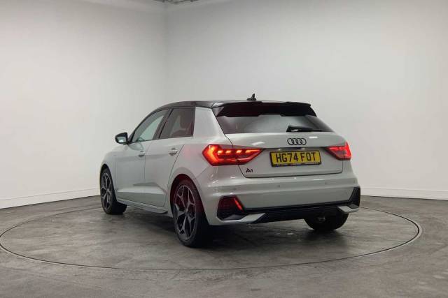 2025 Audi A1 Sportback 1.5 Black Edition 35 TFSI  150 PS S tronic