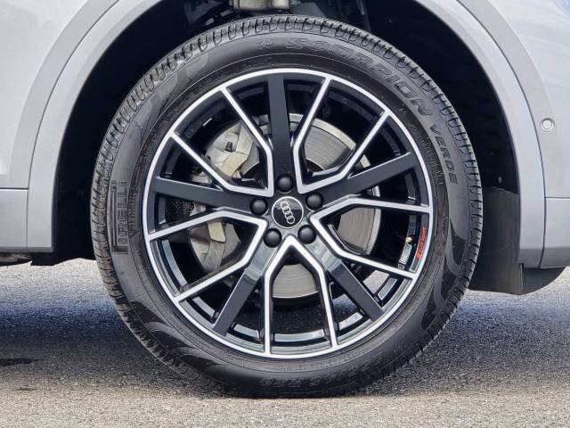 2025 Audi Q5 2.0 Black Edition 45 TFSI quattro 265 PS S tronic