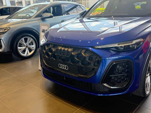 2026 Audi Q5 Sportback AUDI Q5 Sportback Edition 1 e-hybrid quattro 299 PS S tronic