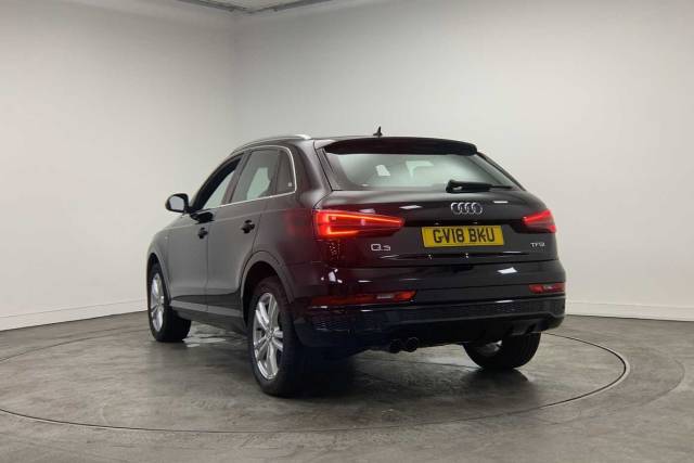 2018 Audi Q3 S line Edition 1.4 TFSI cylinder on demand  150 PS 6-speed