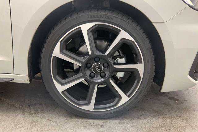 2026 Audi A1 Sportback 1.0 Black Edition 30 TFSI  116 PS S tronic