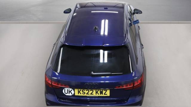 2022 Audi A4 Avant 2.0 Avant Black Edition 35 TFSI  150 PS S tronic