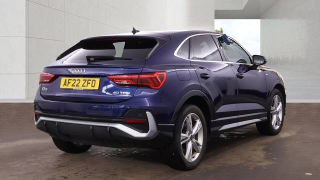2022 Audi Q3 Sportback 2.0 S line 40 TFSI quattro 190 PS S tronic