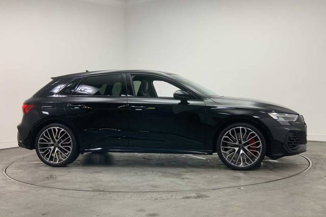 2026 Audi S3 Sportback 2.0 Black Edition TFSI  333 PS S tronic