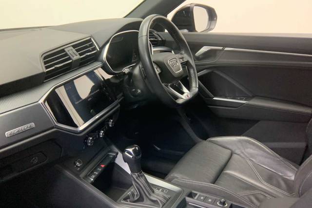 2020 Audi Q3 2.0 Edition 1 40 TFSI quattro 190 PS S tronic
