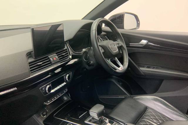 2021 Audi Q5 2.0 Vorsprung 40 TDI quattro 204 PS S tronic