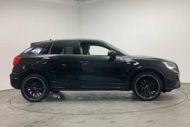 2023 Audi Q2 1.5 Black Edition 35 TFSI  150 PS S tronic