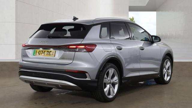 2024 Audi Q4 e-tron Q4  S line 45 e-tron  210,00 kW