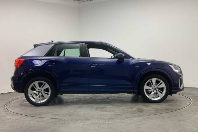 2022 Audi Q2 1.5 S line 35 TFSI  150 PS S tronic