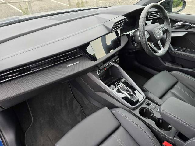2025 Audi A3 Sportback 1.5 Black Edition 35 TFSI  150 PS S tronic