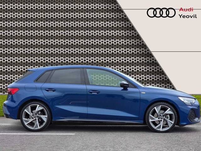 2025 Audi A3 Sportback 1.5 Black Edition 35 TFSI  150 PS S tronic