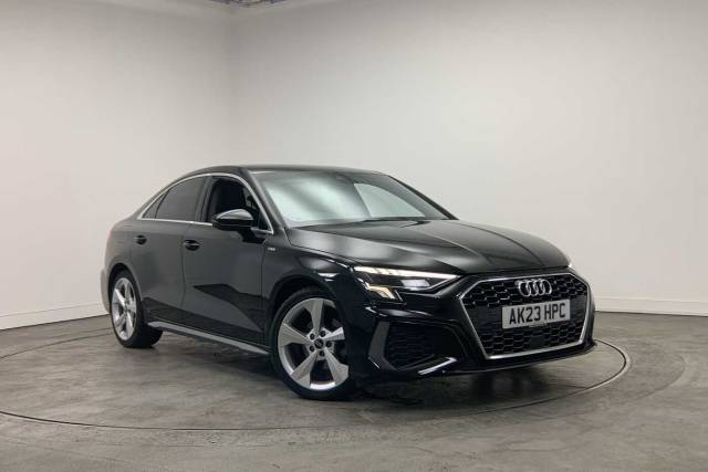 Audi A3 Saloon 1.5 S line 35 TFSI  150 PS S tronic Saloon Petrol Mythos black, metallic